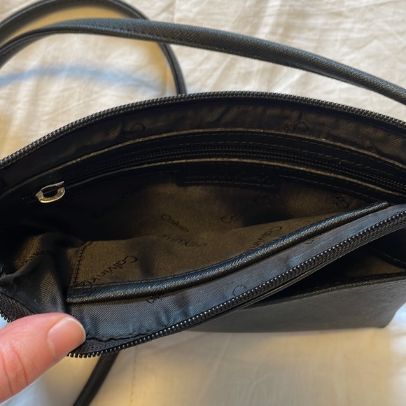 Calvin Klein Black Crossbody Purse - Picture 5 of 7